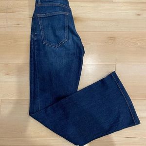 Size 23 Petite (29 inseam) flare aritzia jean